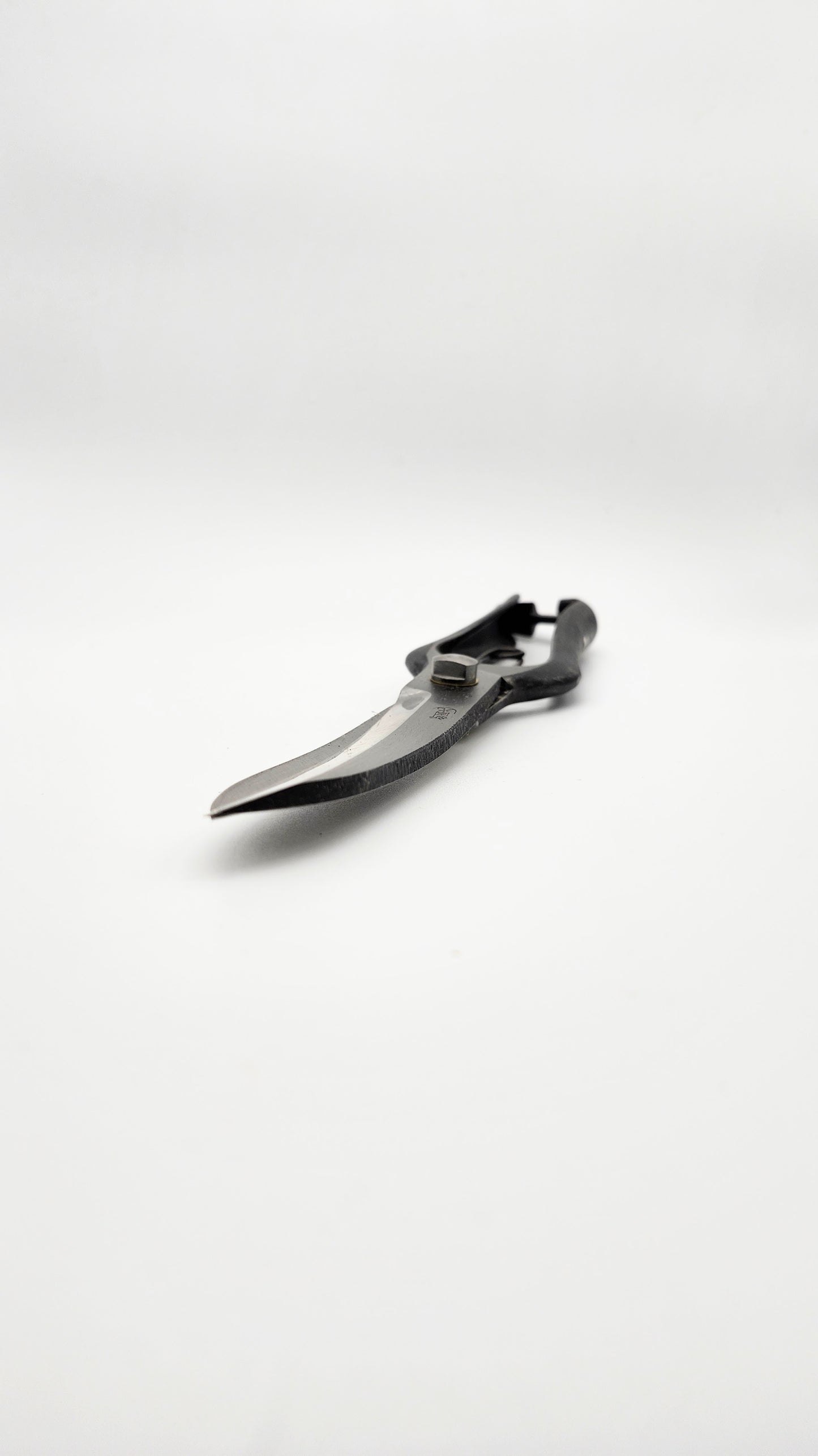 One handed pruning shear - Curved blade 270mm / Shin Kunimitsu