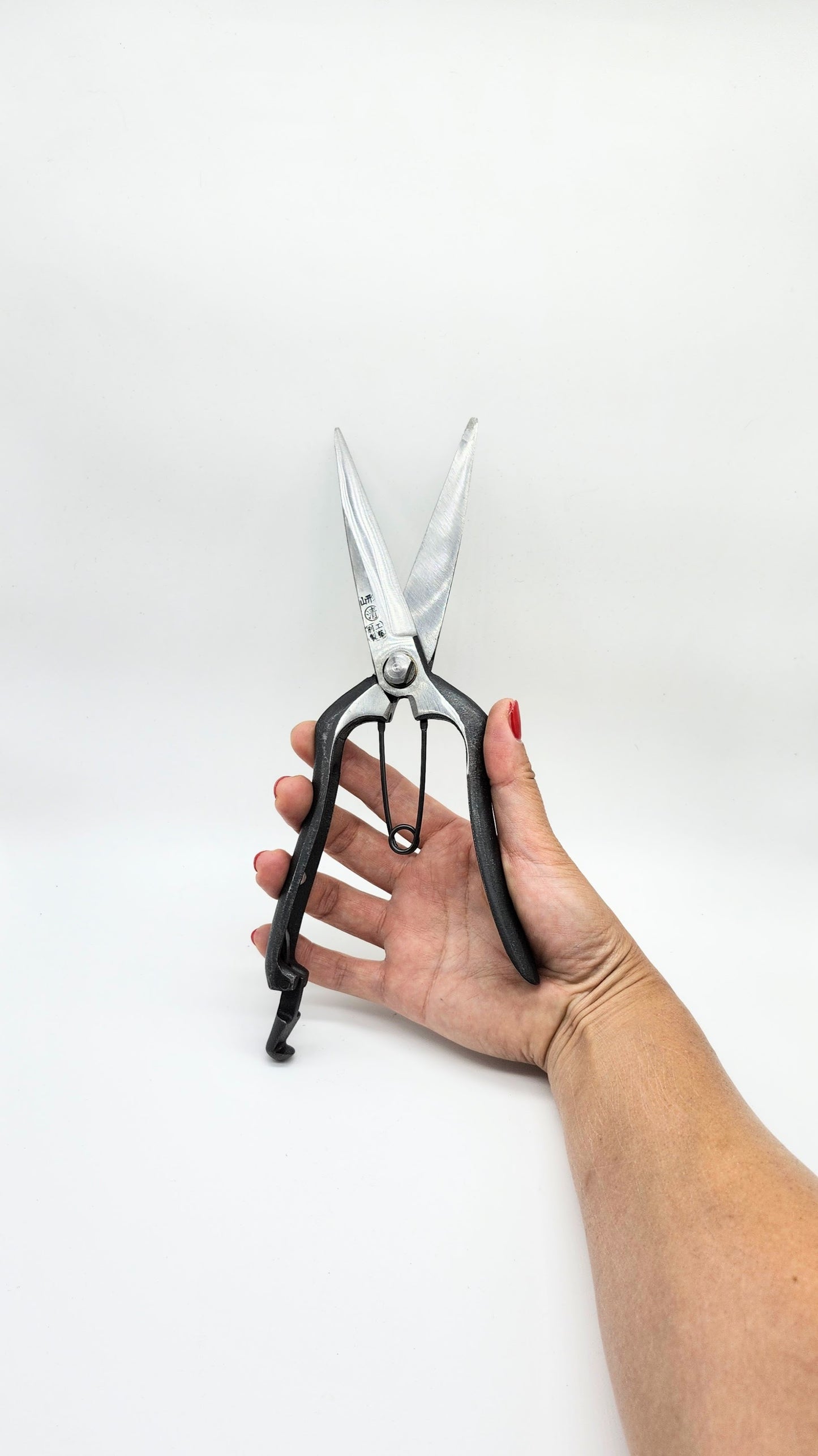 Kudouseikyo Secateurs. Pine Tree / Needle pruner 230mm