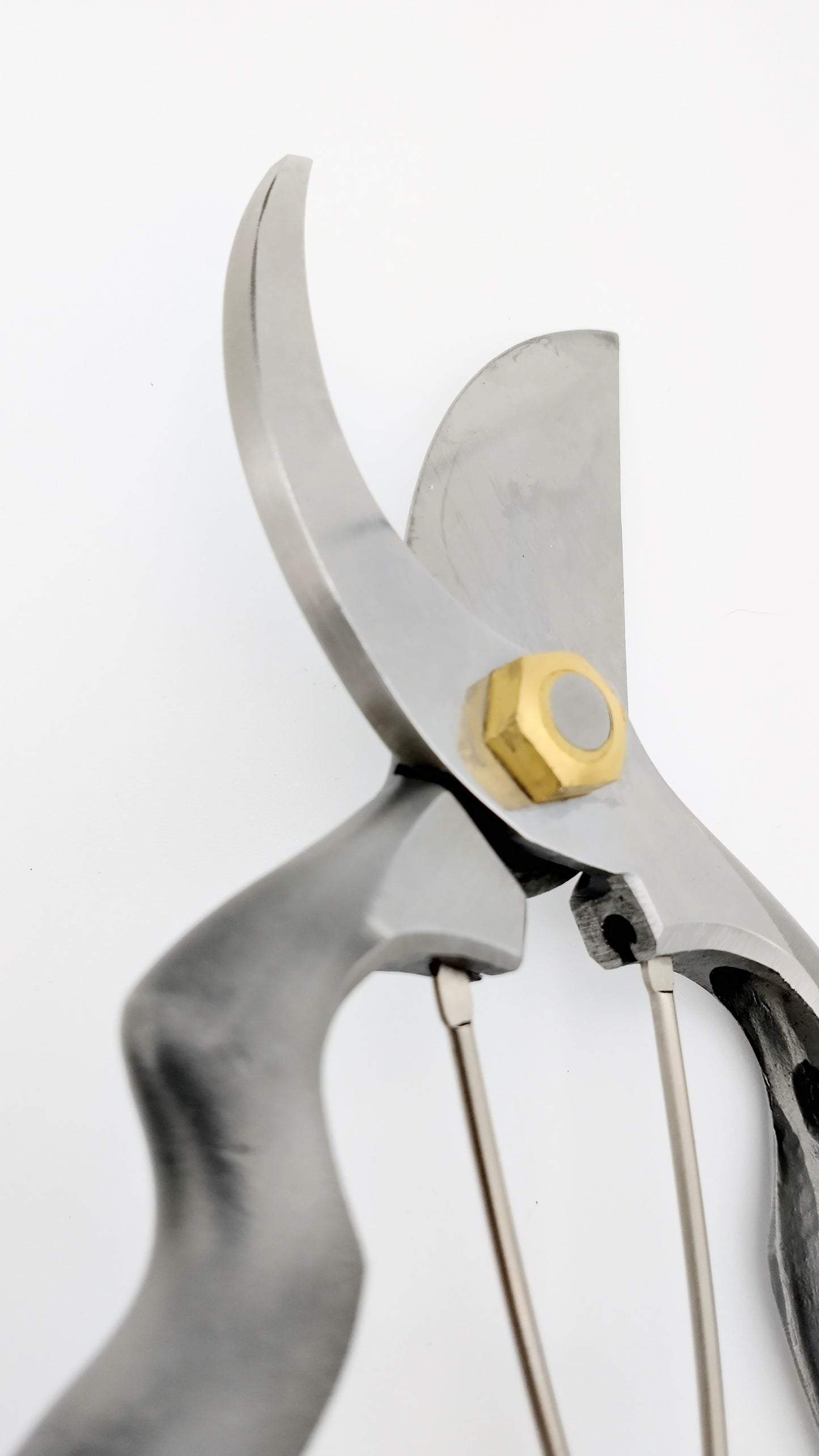 Hidehisa Japanese hand crafted Stainless Secateur / Pruner. YP180S 180mm